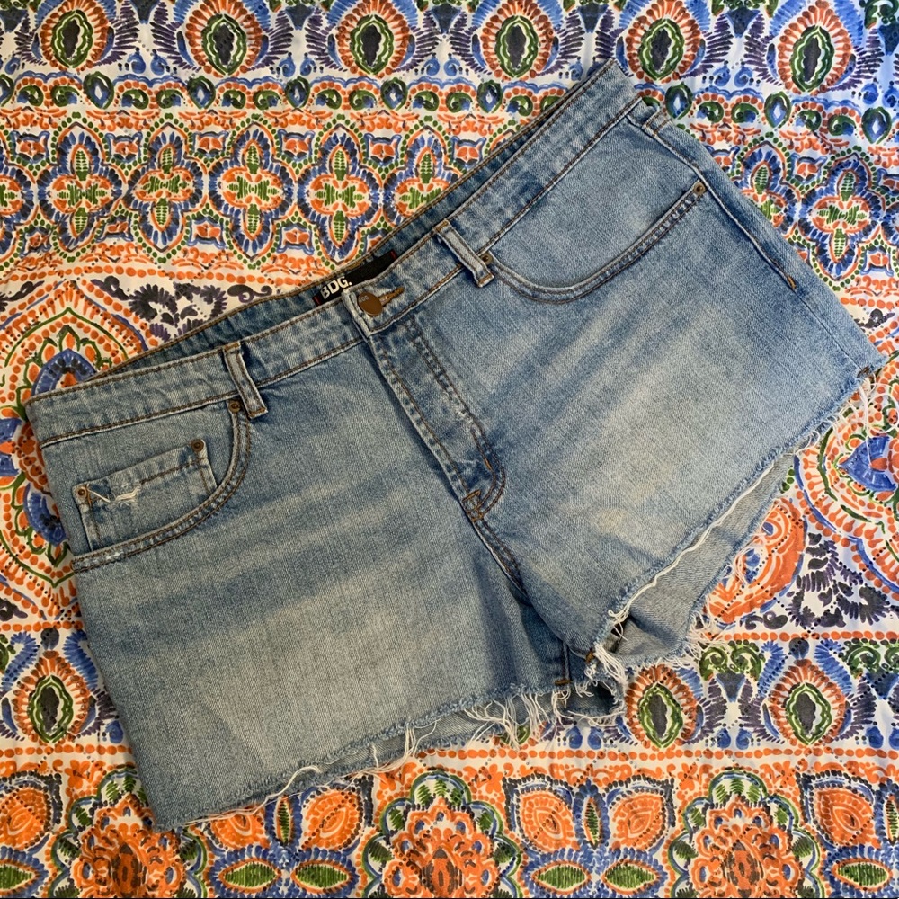 BDG Boyfriend Denim Shorts